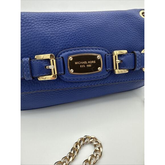 AUTH. MICHAEL KORS Hamilton Blue Leather Gold Chain Buckle Shoulder Flap Bag EUC - Picture 2 of 14
